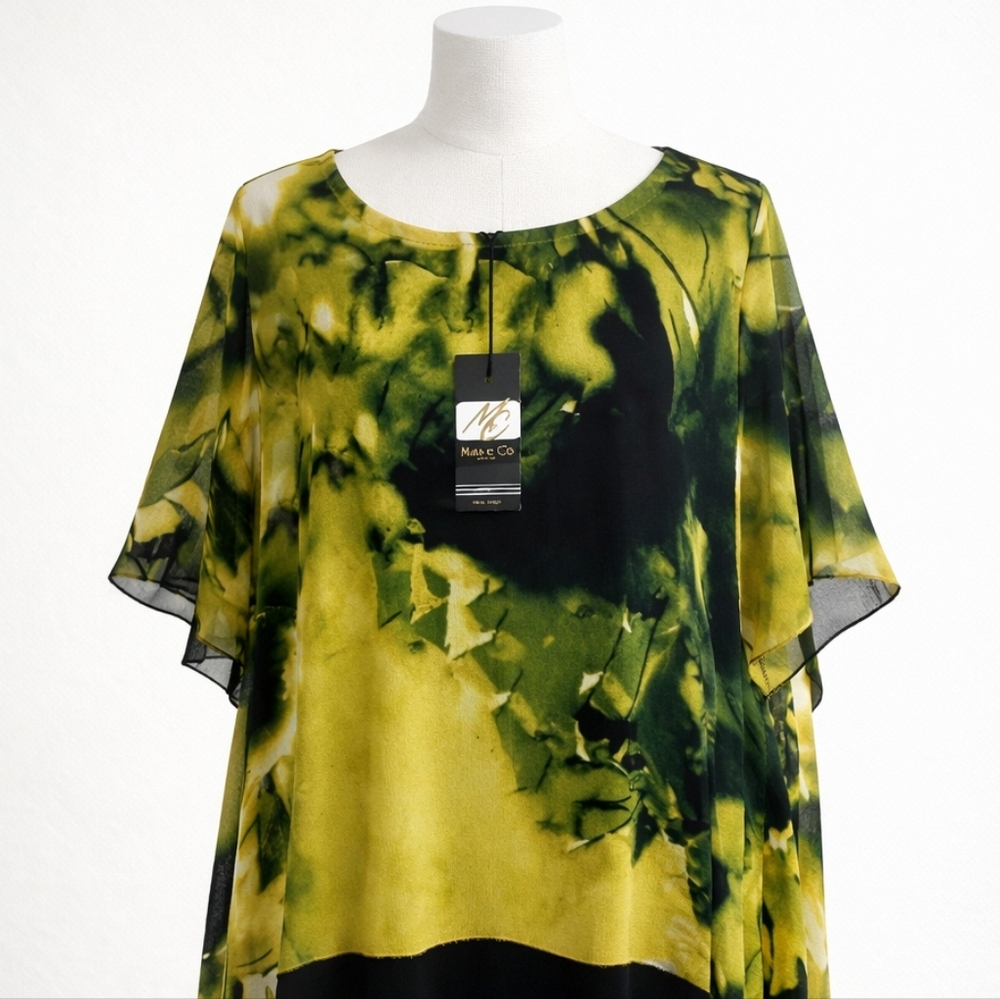 Artistic Green and Black TOP